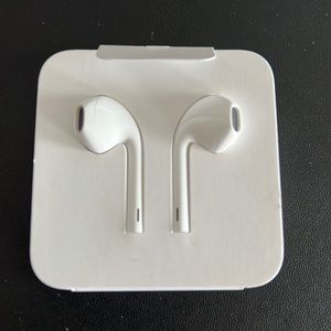 Apple EarPods
